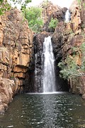 De waterval voor een zwempauze