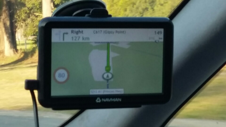 Over 127 km rechtsaf slaan..