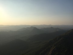 Zonsondergang Monsoon Palace