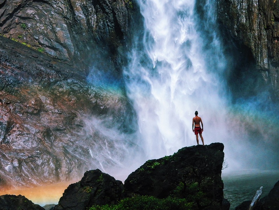 Wallaman Falls