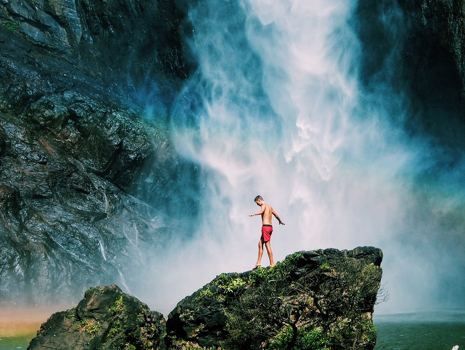 Wallaman Falls