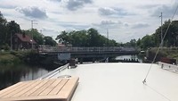Handgedraaide opening naar de Piushaven