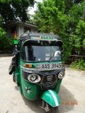 Tuktuk