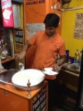 Lassi in de maak