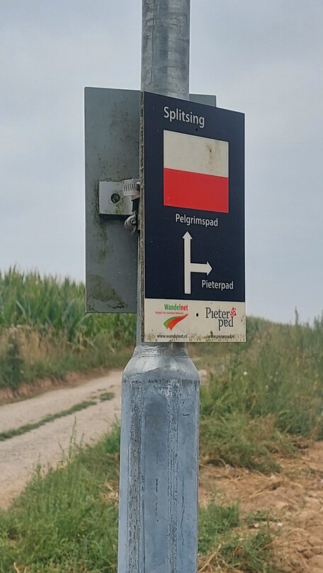 1000123759