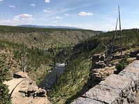 Onderweg naar Yellowstone even een mooi uitzicht meepakken