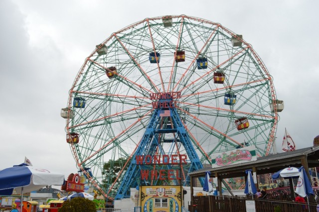 Wonder Wheel