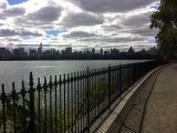 Uitzicht over reservoir of lake Jacky kennedy in Central Park