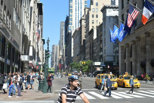 De beroemde 5th avenue westelijke richting
