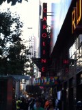 Carolines.....op Times Square