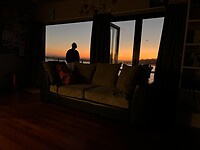 Prachtige zonsondergang van het dakterras