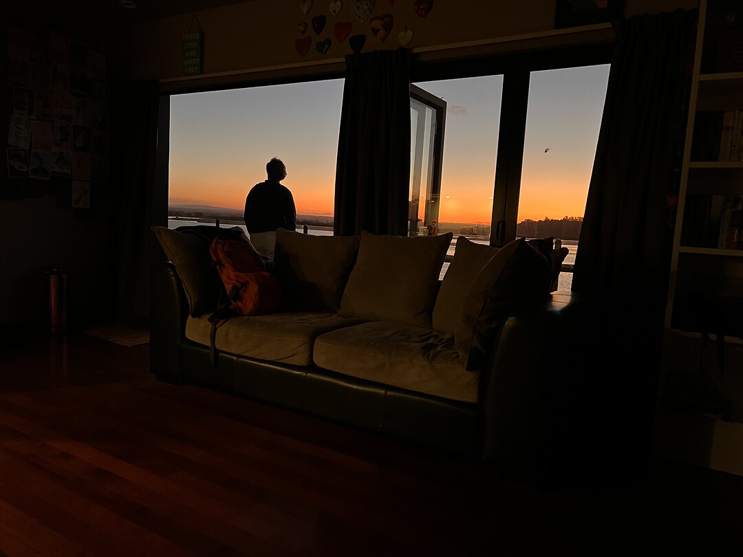 Prachtige zonsondergang van het dakterras