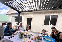 Diner met Kiwi-burgers