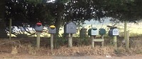 Brievenbussen langs de weg