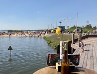 Strandeiland  Harderwijk op woensdagmiddag
