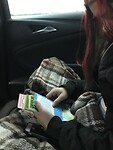 Maike zoekt spelletjes uit