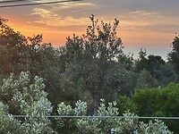 Hoewel erg heet maar daar ga je wel even voor het balkon op.
