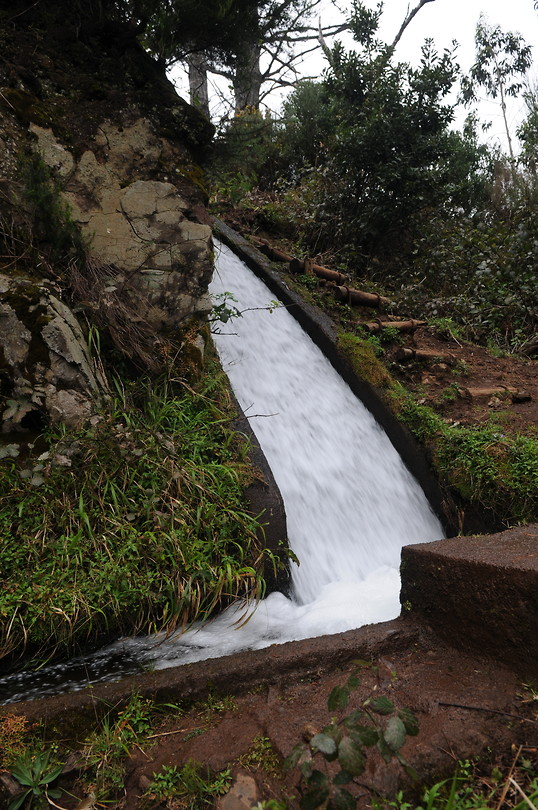 Levada steil omlaag
