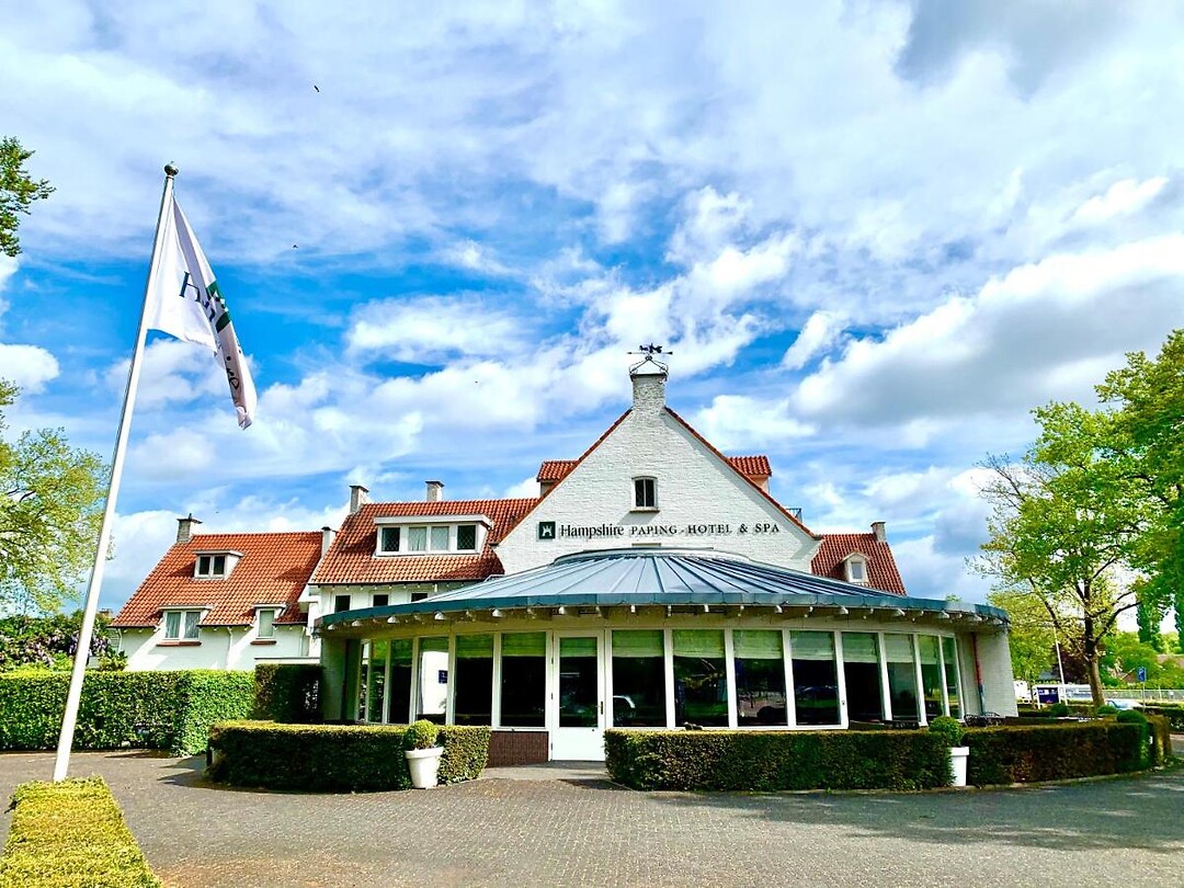 Paping hotel;