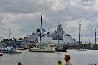 _D8F9785