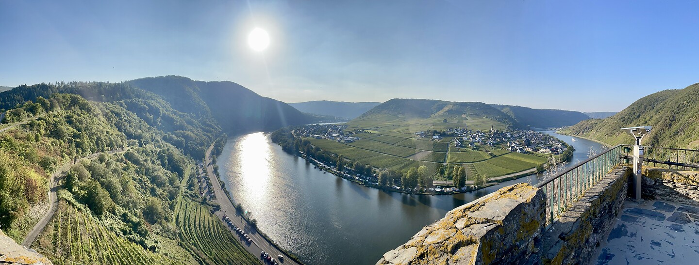 Panorama uitzicht over de Moezelstreek