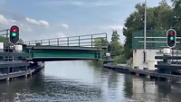 Draaibrug zonder gebruiksaanwijzing