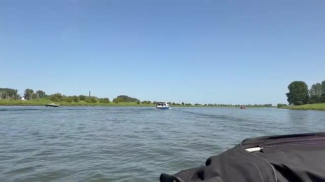 Bootjes, bootjes, overal bootjes