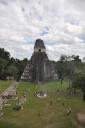 Tempel bij Tikal