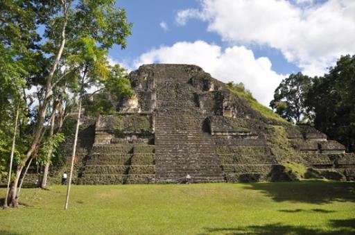Piramide Tikal