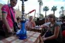 Lekker aan de waterpijp in Cairo