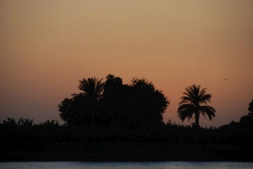 033 - Zonsondergang Nijl