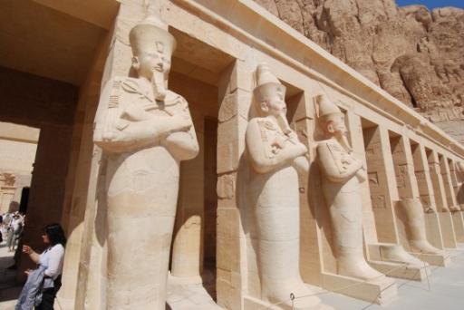 027 - Hatsepsoet temple