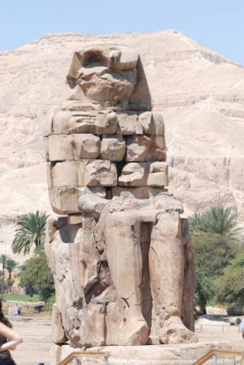 038 - Kolossen van Memnon