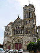 250px-00_Basilique_Ste-Marie-Madeleine_de_Vézelay_-_JPG1