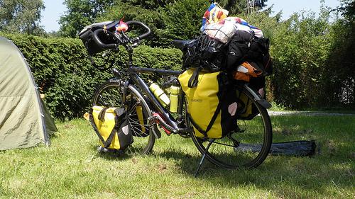 bepakte fiets