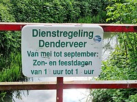 Een dag te vroeg..
