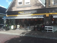 De eerste stop bij Bakkerij Vliegendehond in Wolvega