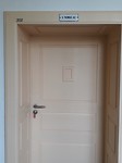 De deur van onze slaapkamer in het klooster