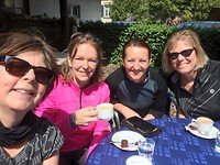 Koffie in Widnau, voor het eerst deze reis op terras 😎