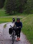 De klim van de dag, fietsen lukt niet hier