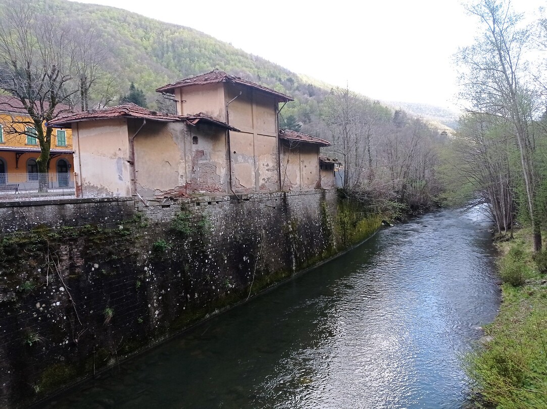Vanaf de brug in Pracchia