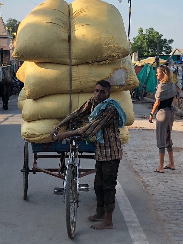 Mainroad Varanasi