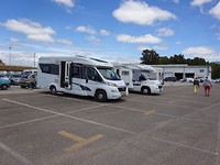 Op de camperplaats in Sevilla