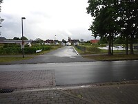 Ingang van parkeerplaats en camperplaats
