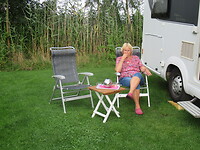 Buiten aan de thee