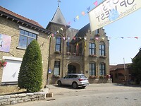 Het gemeentehuis van voor de fusie denk ik