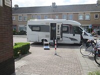 Uitpakken voor de deur