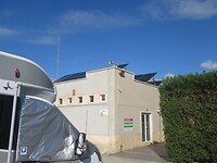Nieuwe zonnepanelen op het dak
