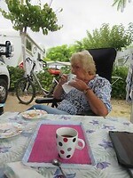 Aan de koffie