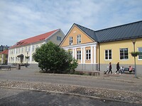 We lopen naar het centrum